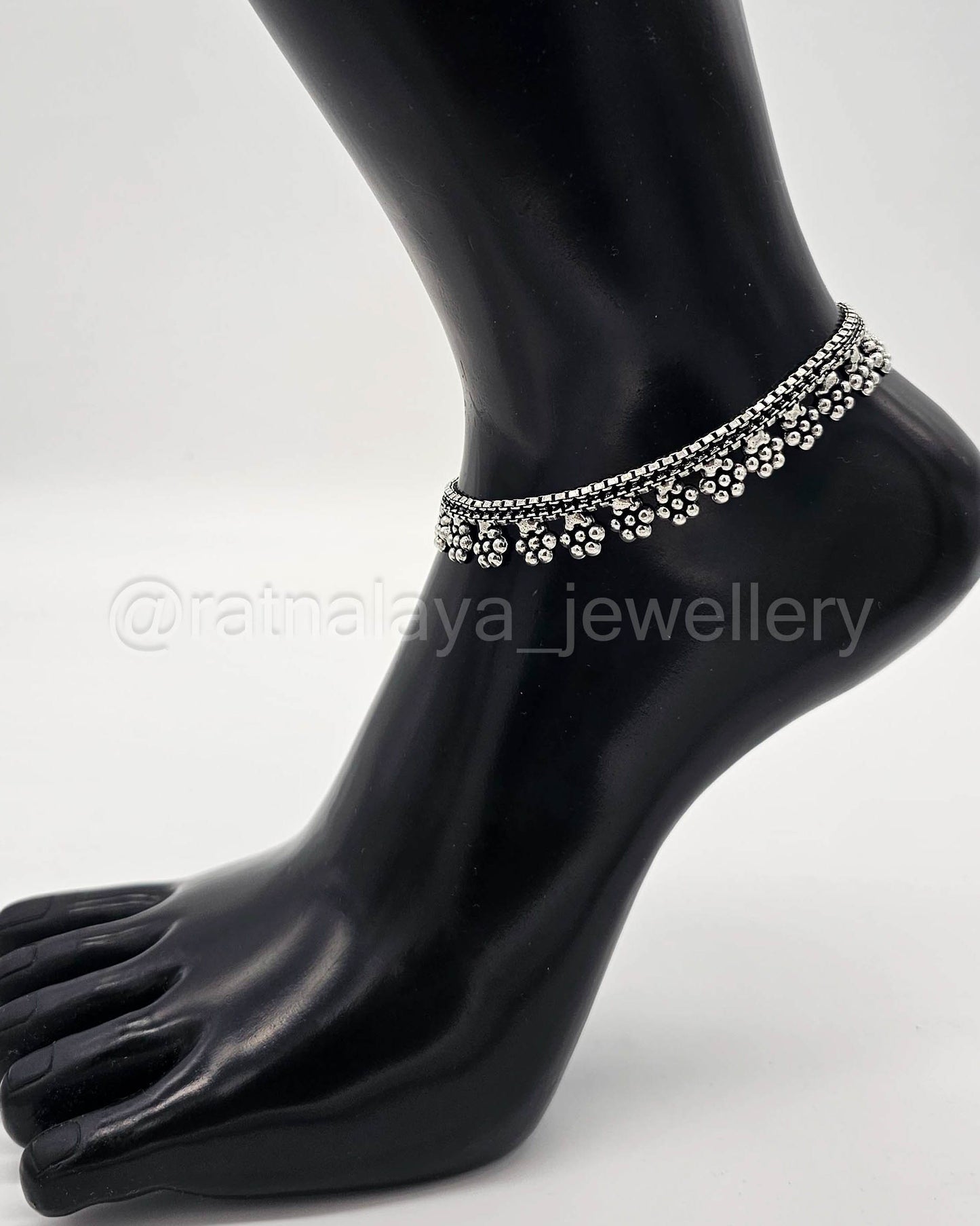 Simple Flower Anklet