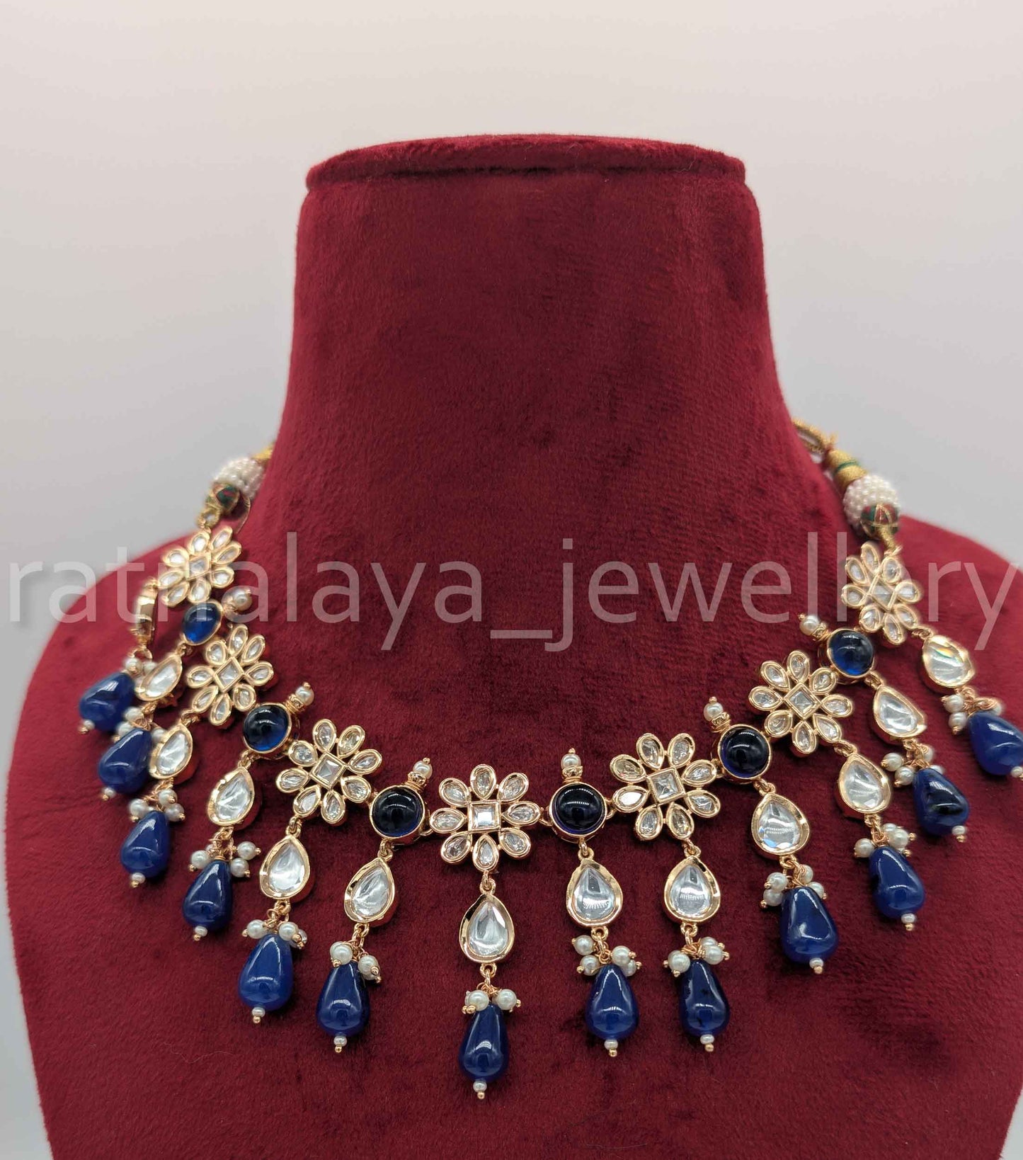 Gold-Plated Tyani Necklace Set