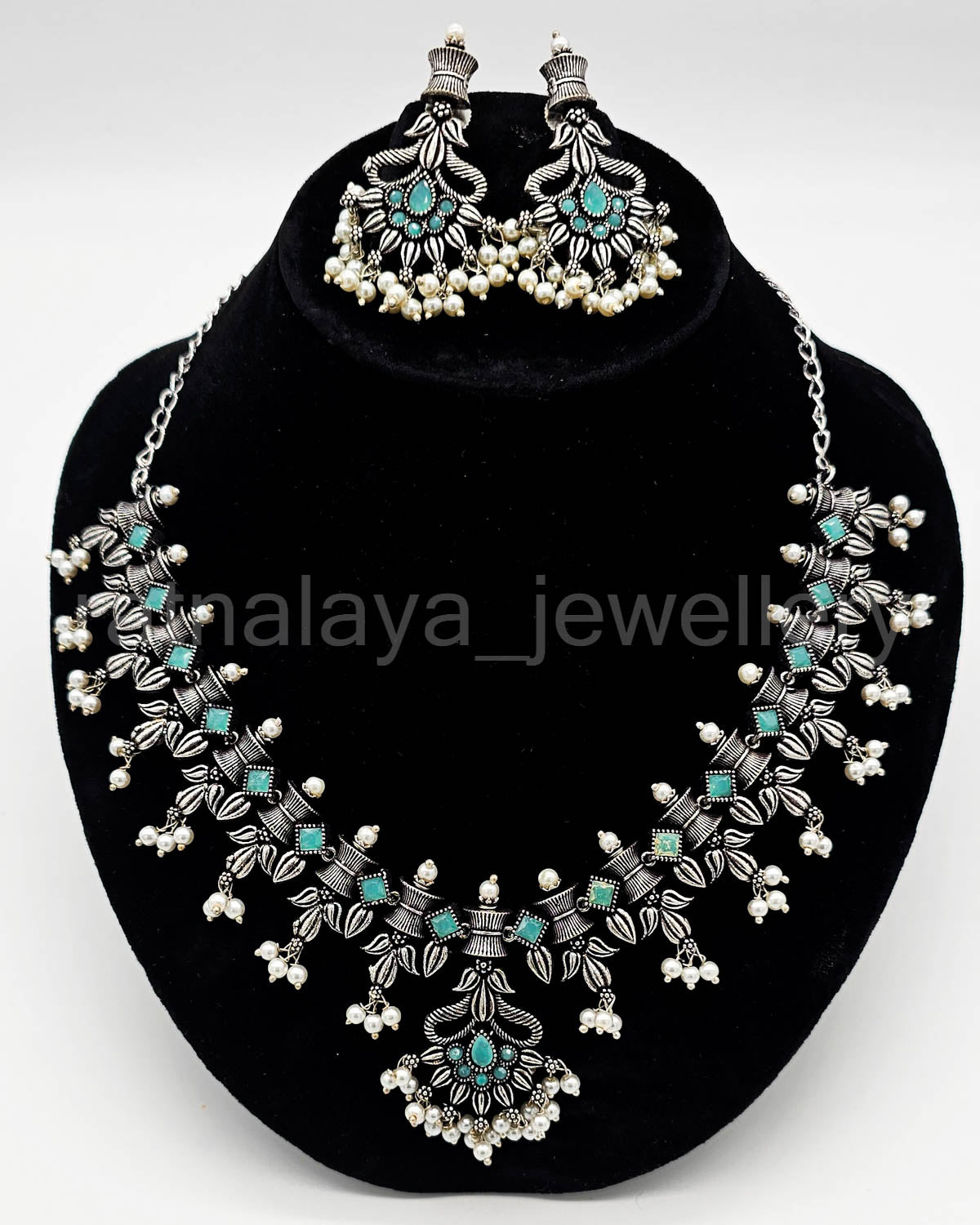 Oxidized Leaf Necklace Set