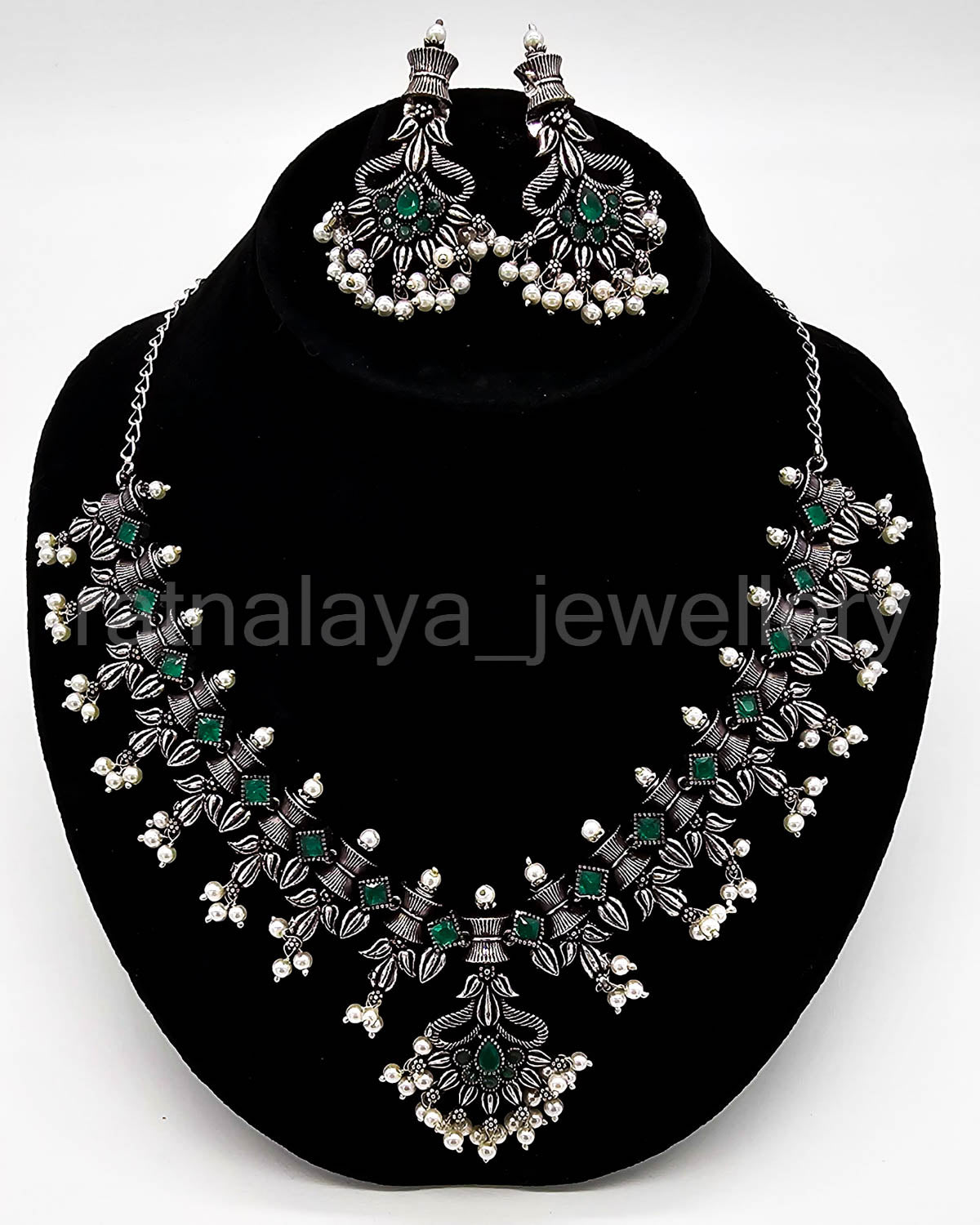 Oxidized Leaf Necklace Set