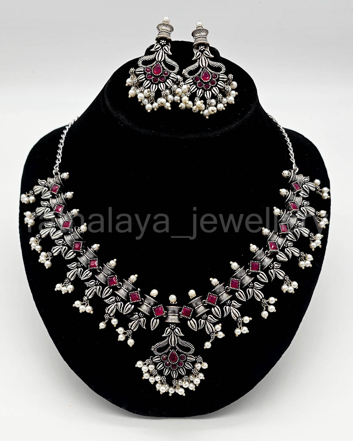 Oxidized Leaf Necklace Set