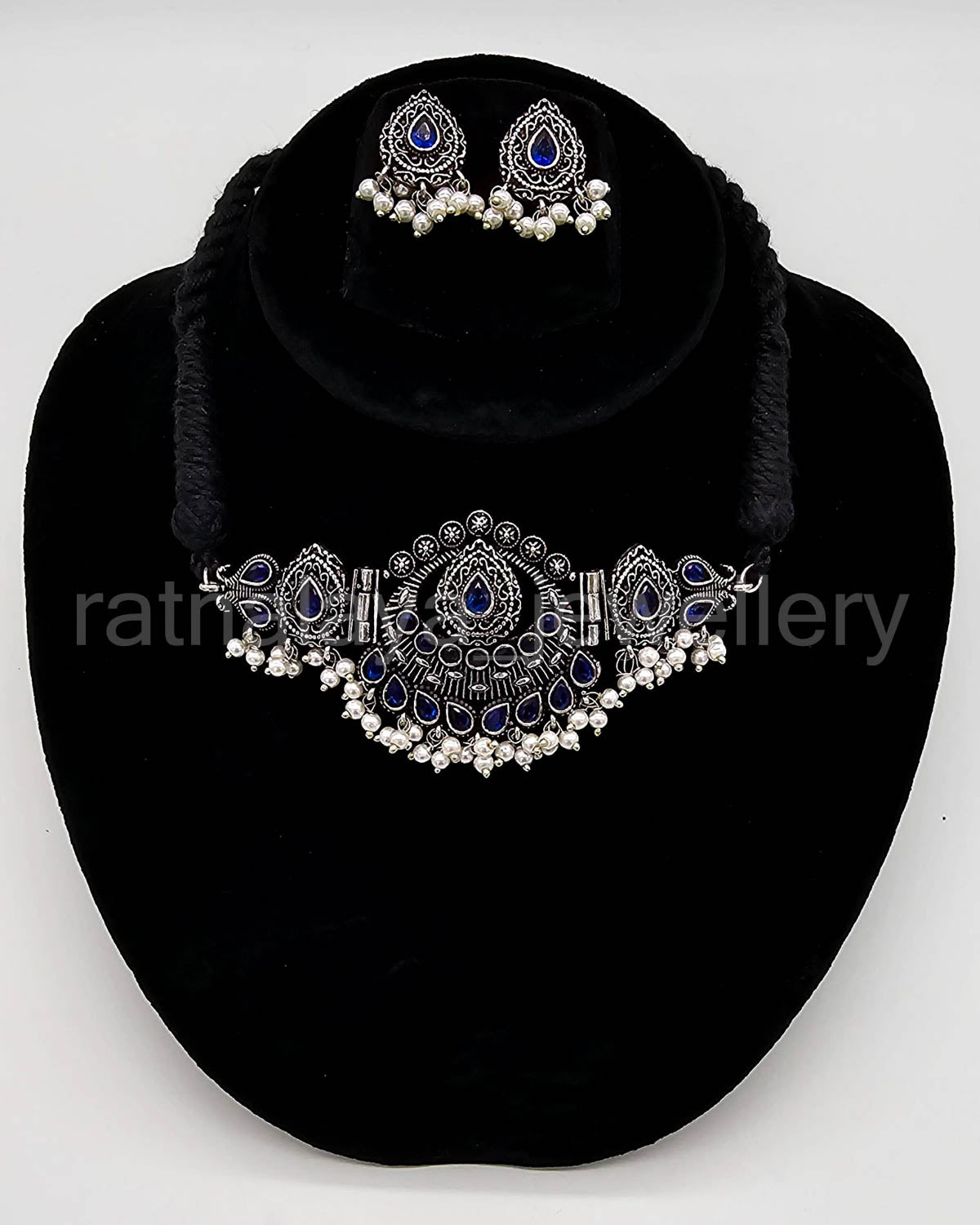 Oxidized Tilak Choker Set