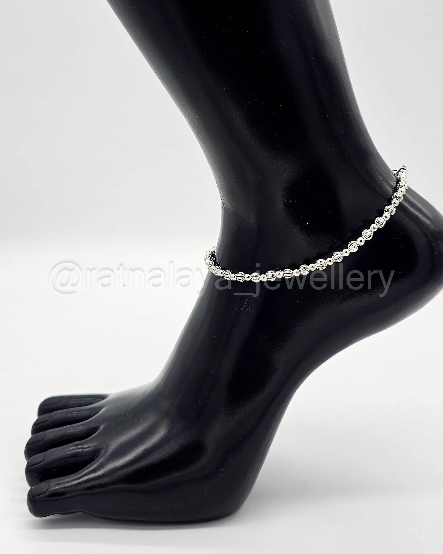 Simple Oxidized Beaded Anklet