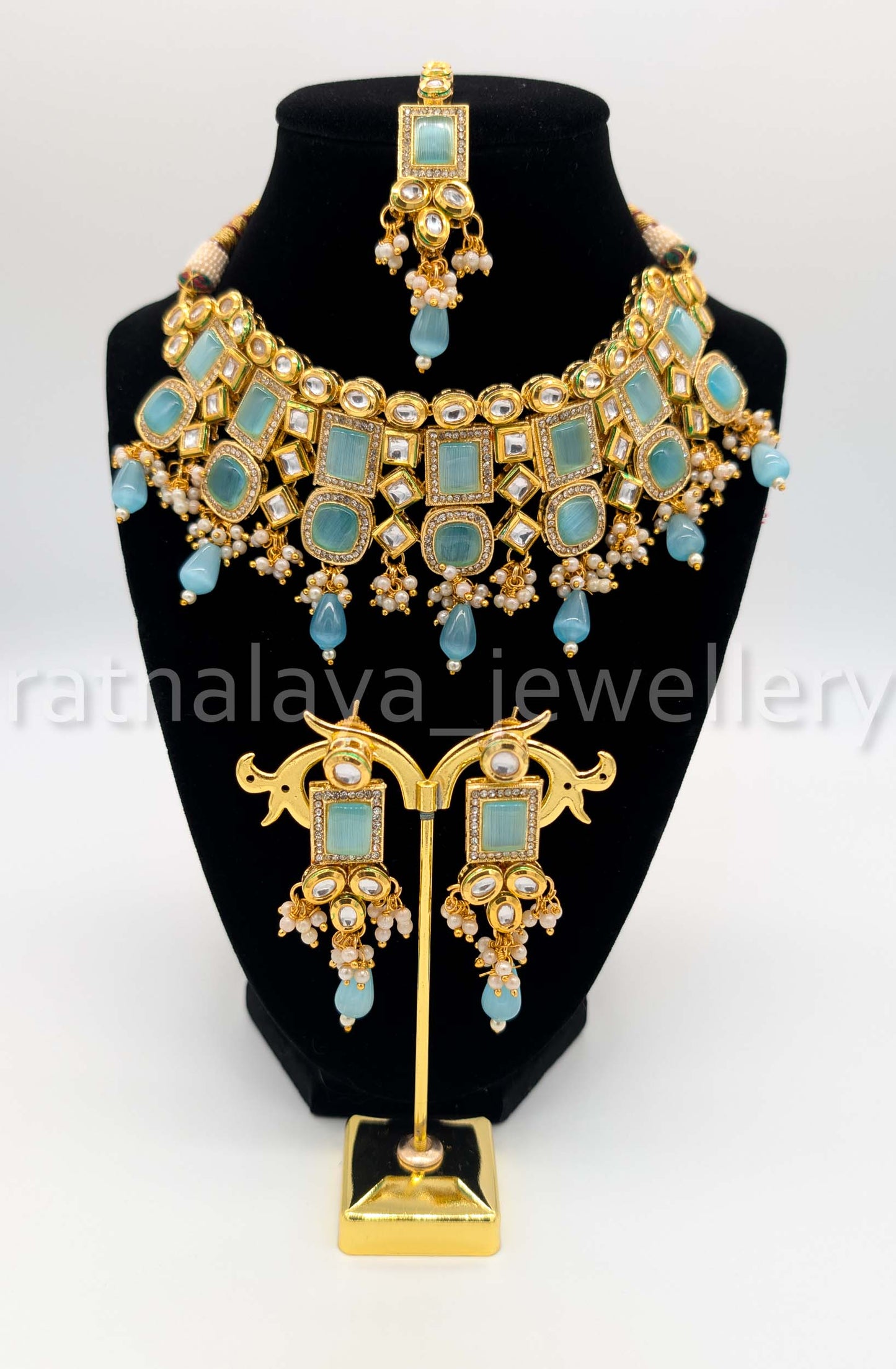 Large Tyani Choker Set