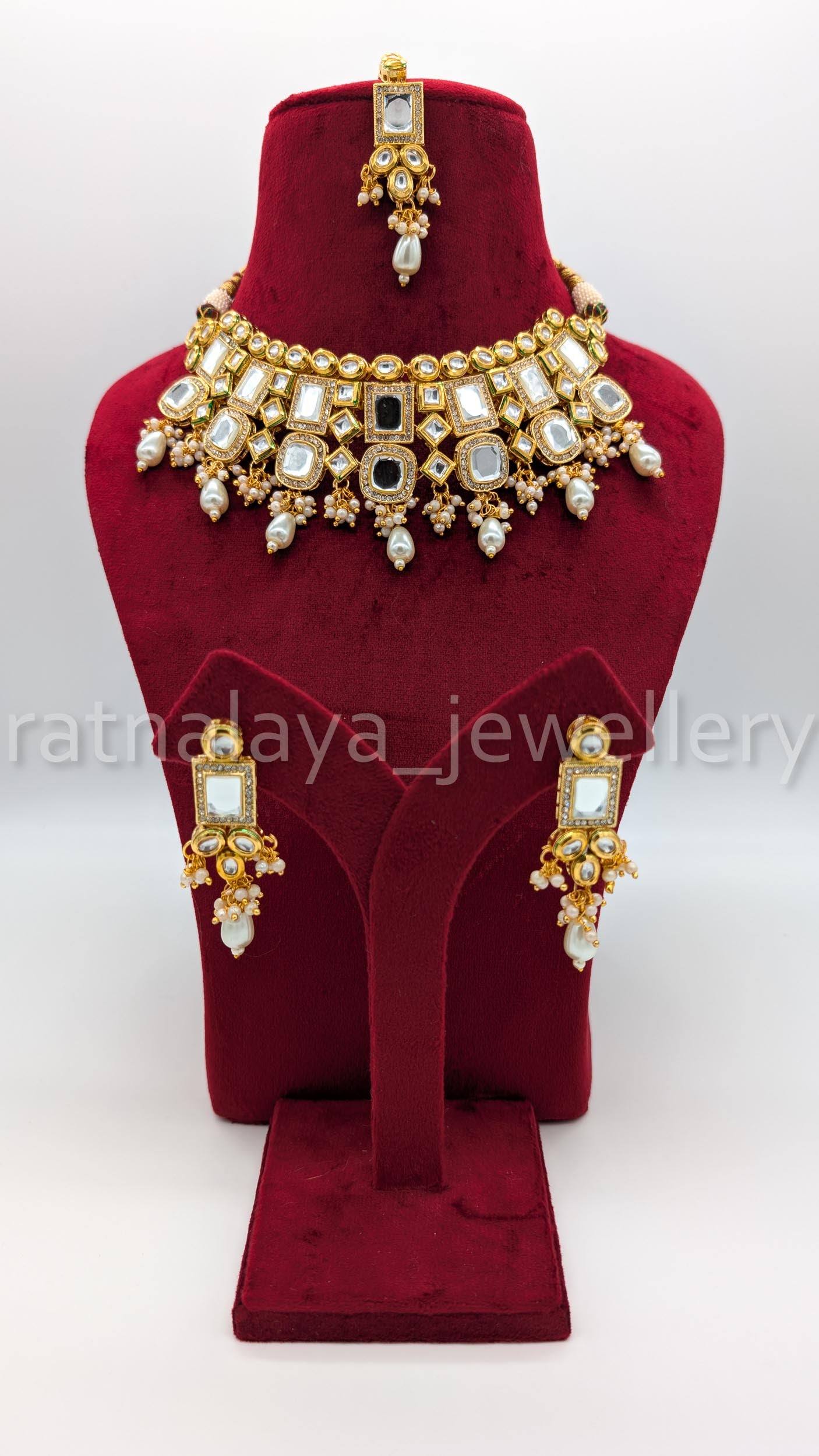 Large Tyani Choker Set