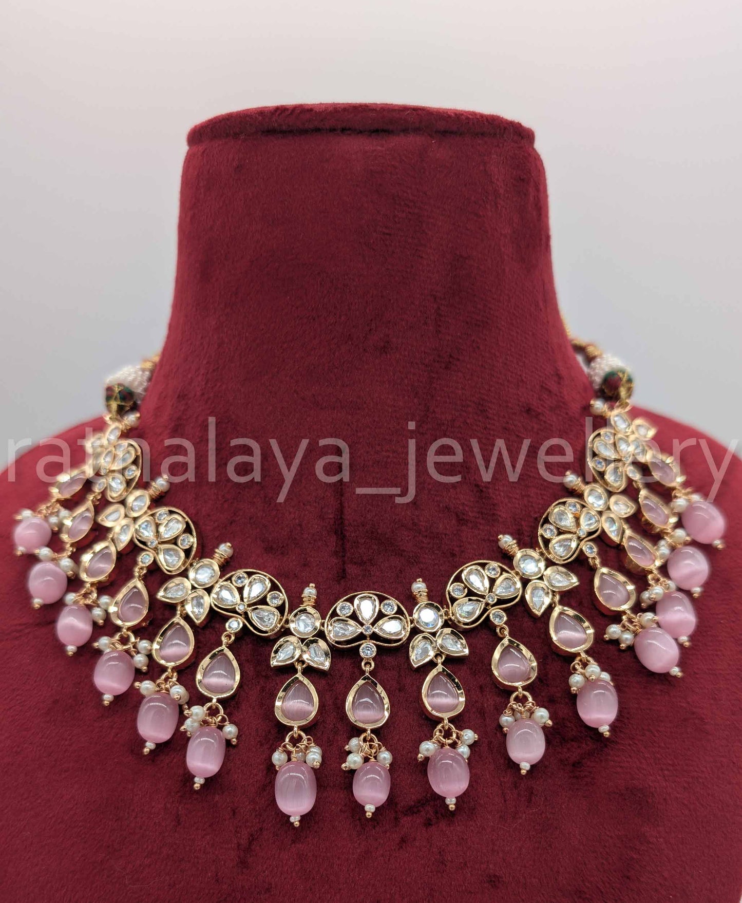 Gold-Plated Tyani Necklace Set