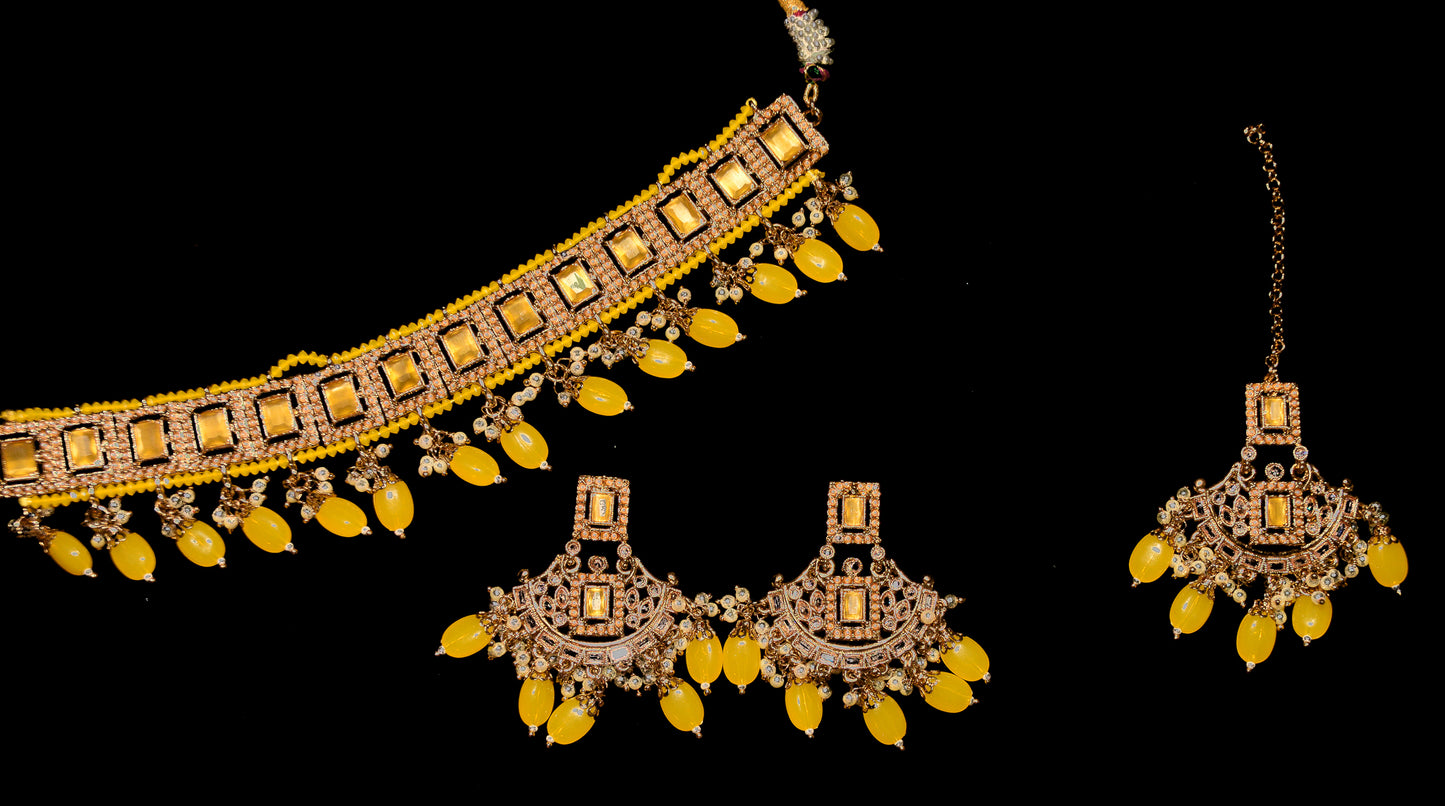 Reverse AD Necklace Set