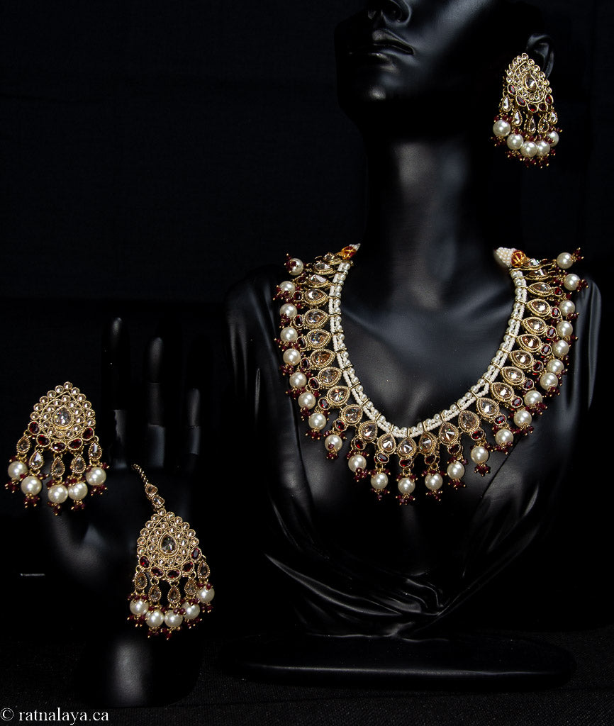 Reverse AD Necklace Set