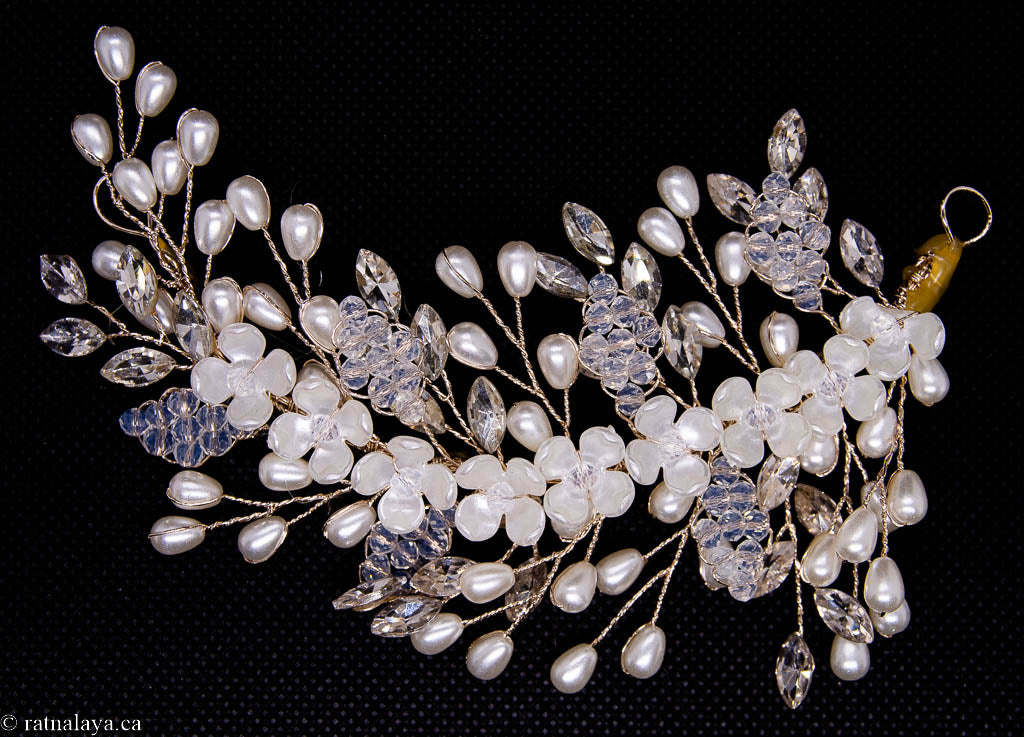 Floral Crystal Hair Accessory